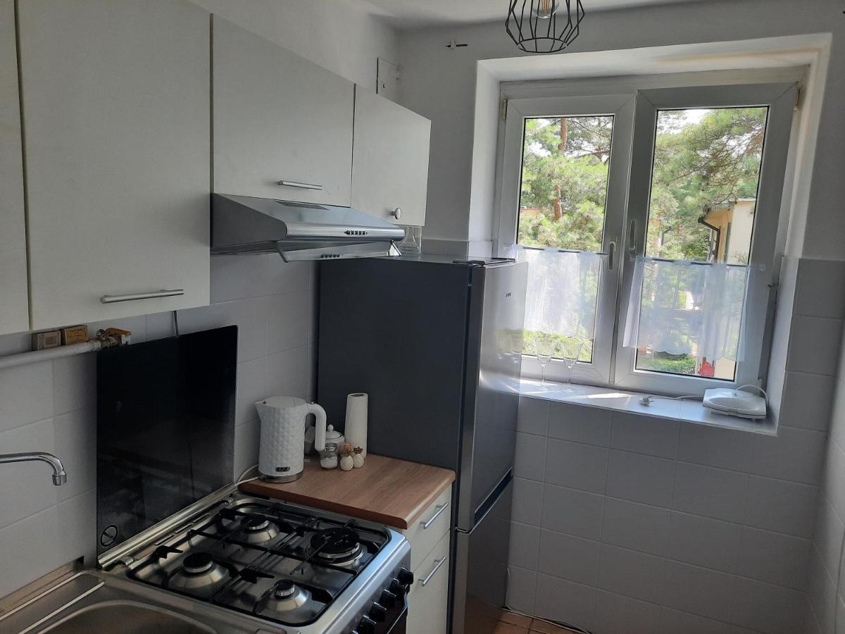 Apartament Zorzy Przy Instytucie Kardiologii Anin Apartment Varşovia Exterior foto